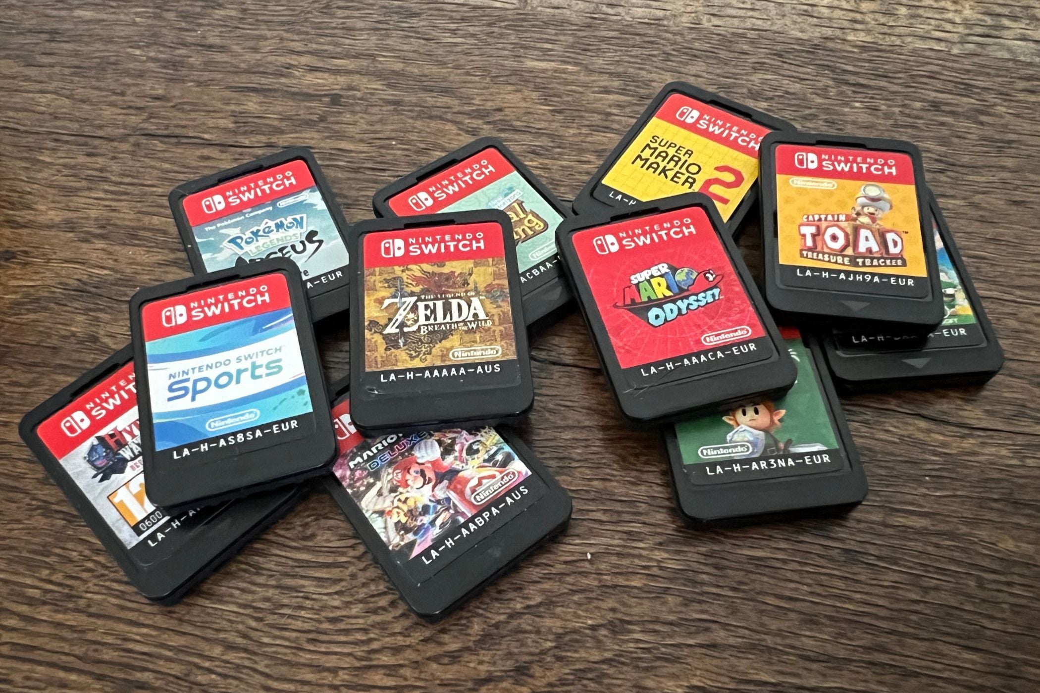 塞尔达、马力欧、宝可梦等 Nintendo Switch 实体游戏卡带